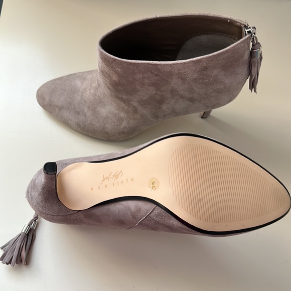 Lord & Taylor 424 Fifth grey suede booties - Picture 3 of 4